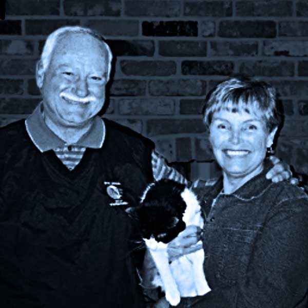 Photo of Karen and Bert Peluso